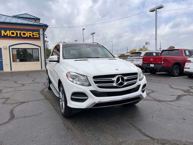 Image 2 of 2018 MERCEDES-BENZ GLE
