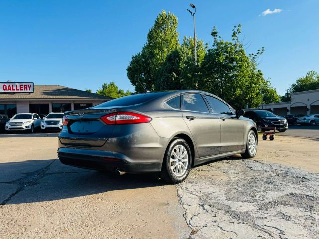 2016 Ford Fusion - Image 10