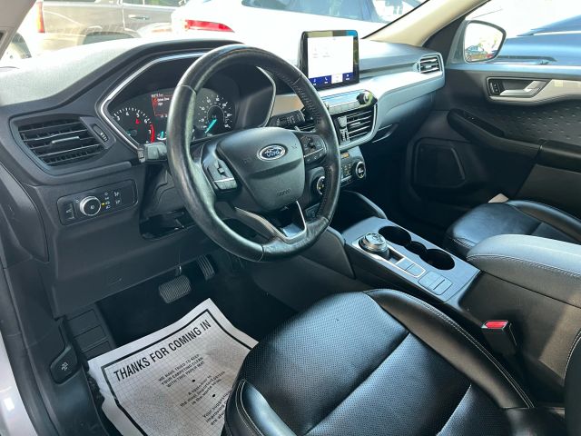 2020 Ford Escape - Image 17