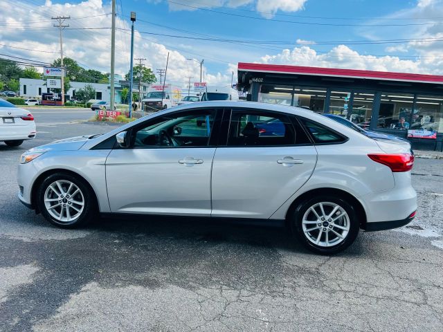 2016 Ford Focus - Image 12