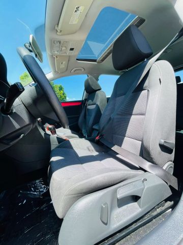 2012 Volkswagen Golf - Image 20