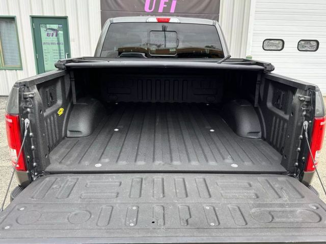 2017 Ford F150 Super Cab - Image 19