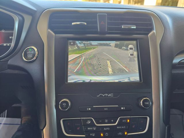 2019 Ford Fusion - Image 23