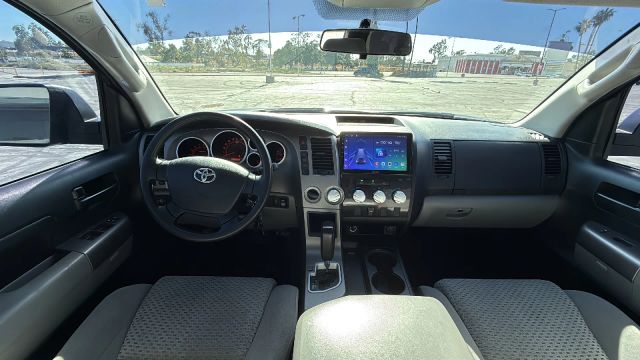 2013 Toyota Tundra Double Cab - Image 18