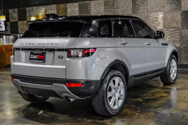 2018 Land Rover Range Rover Evoque Se Premium Sport Utility 4d - Image 9