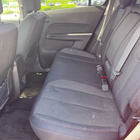 2015 Chevrolet Equinox - Image 20
