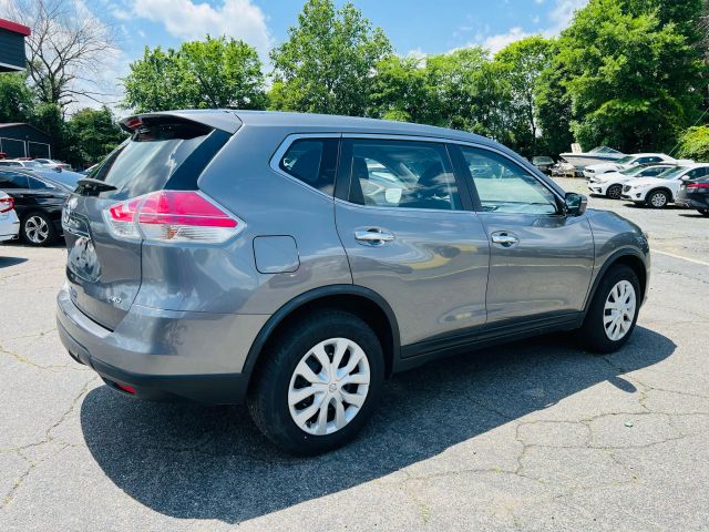 2015 Nissan Rogue - Image 8