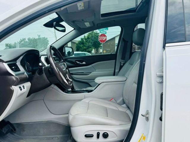 2019 Gmc Acadia - Image 16