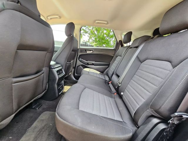 2019 Ford Edge - Image 14