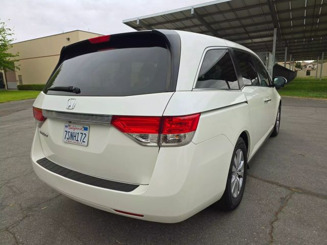 2016 Honda Odyssey - Image 8
