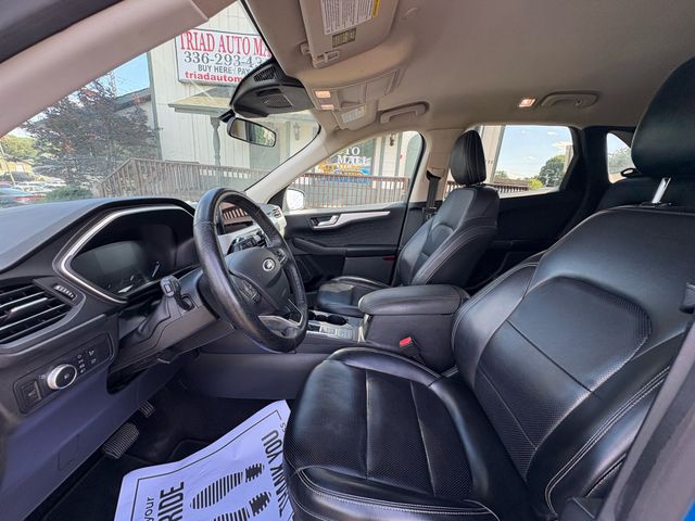 2020 Ford Escape - Image 11