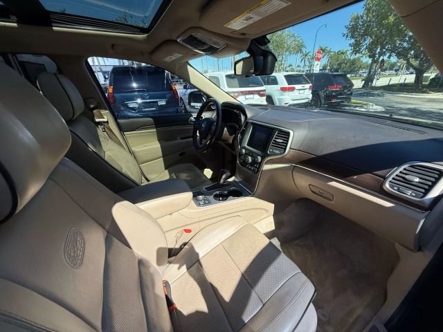 2016 Jeep Grand Cherokee - Image 15