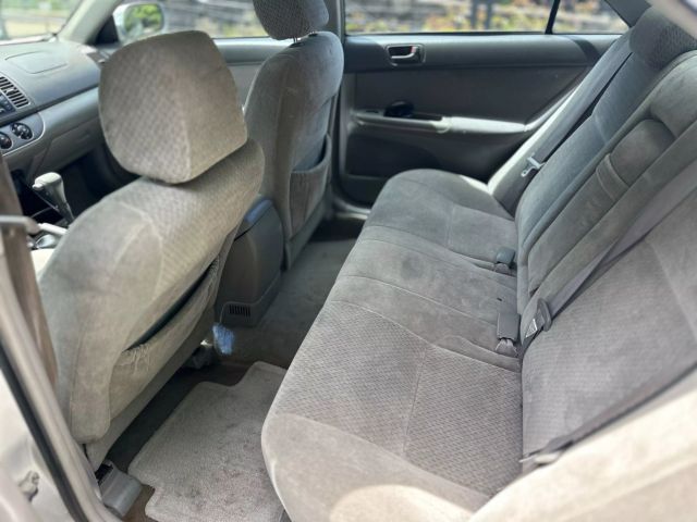 2004 Toyota Camry - Image 8