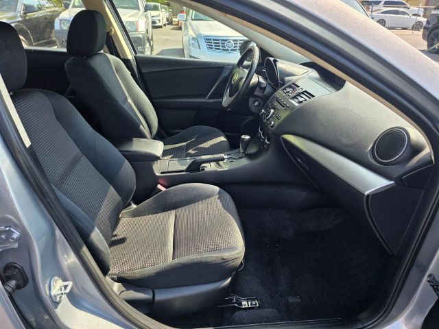 2012 Mazda Mazda3 - Image 14