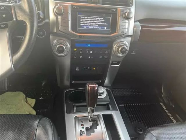 2019 Toyota 4runner - Image 11