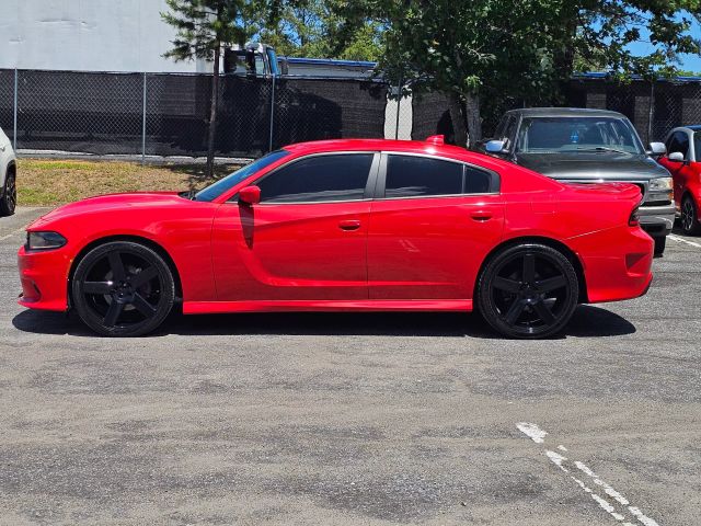 2018 Dodge Charger - Image 5
