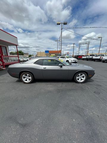 2012 Dodge Challenger SXT