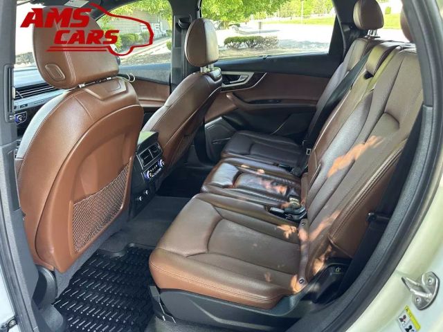 2019 Audi Q7 - Image 12