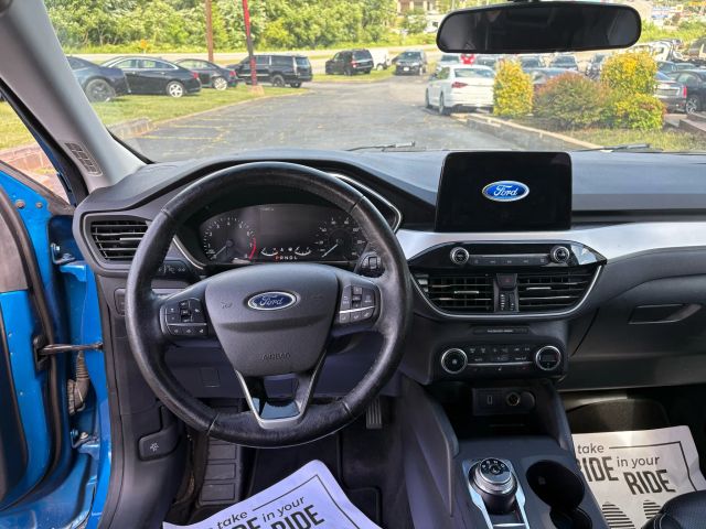 2020 Ford Escape - Image 10