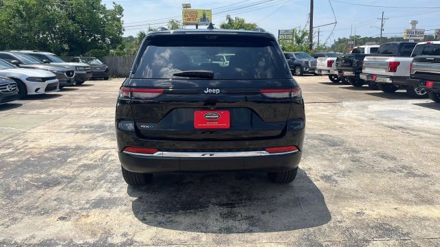 2023 Jeep Grand Cherokee 4xe - Image 13