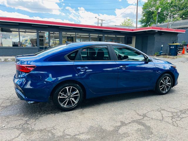 2022 Kia Forte - Image 5