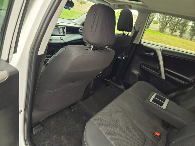 2018 Toyota Rav4 - Image 38