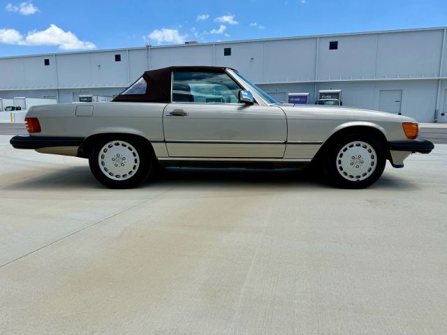 1987 Mercedes-benz 560 Series - Image 115
