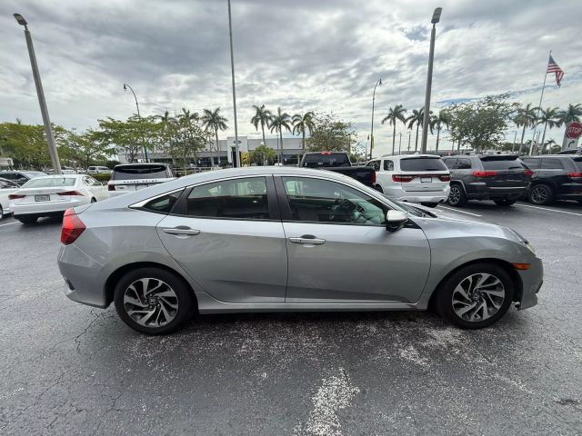 2016 Honda Civic - Image 7