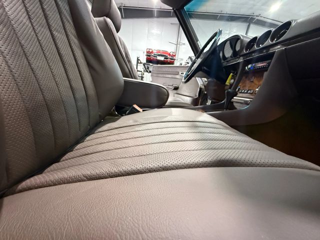 1987 Mercedes-benz 560 Series - Image 256