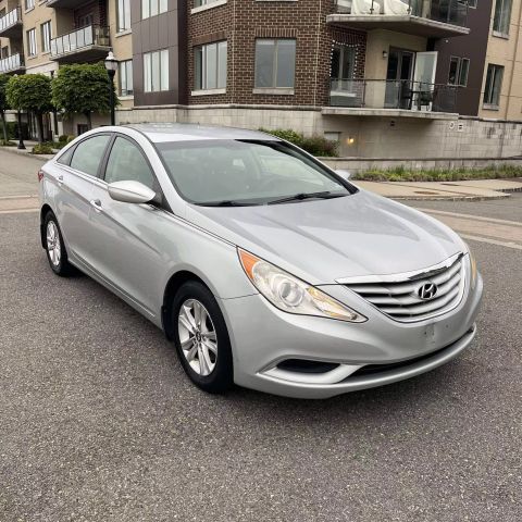 2011 Hyundai Sonata Gls Sedan 4d - Image 1