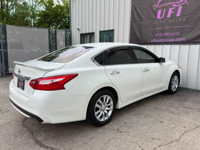 2016 Nissan Altima - Image 11
