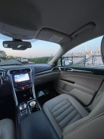 2019 Ford Fusion Sel Hybrid Sedan 4d - Image 16