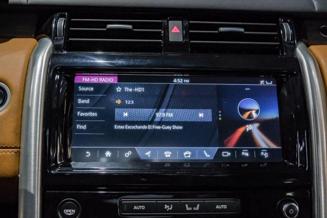 2019 Land Rover Discovery Hse Luxury Sport Utility 4d - Image 26