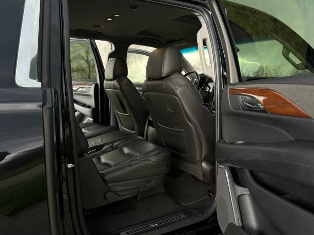 2020 Cadillac Escalade Esv - Image 24