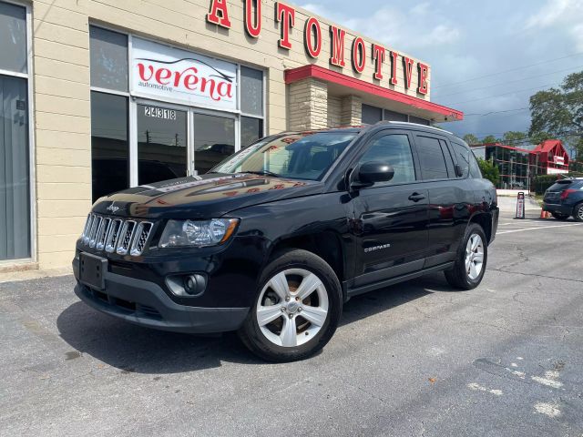 Used 2014 Jeep Cherokee Limited with VIN 1C4PJLDS7EW279413 for sale in Clearwater, FL