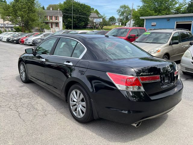 2012 Honda Accord - Image 4