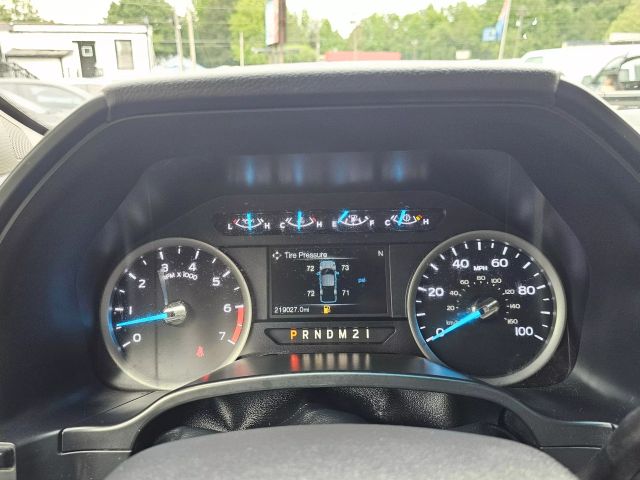 2019 Ford F250 Super Duty Crew Cab - Image 25