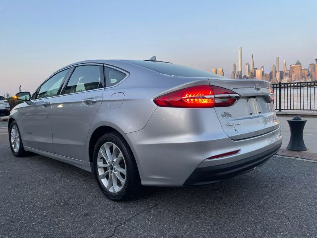 2019 Ford Fusion Sel Hybrid Sedan 4d - Image 4