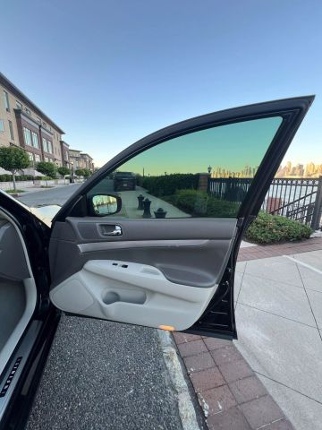 2015 Infiniti Q40 Sedan 4d - Image 30