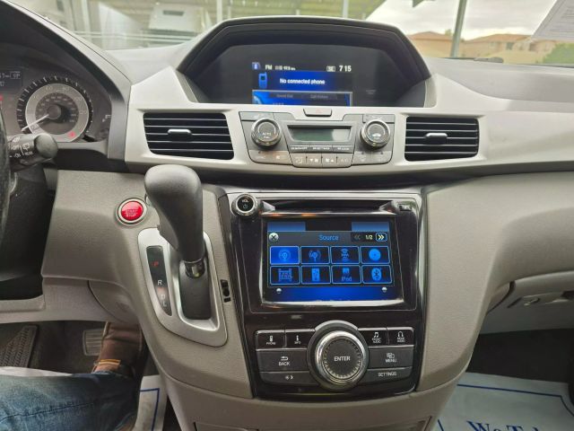 2016 Honda Odyssey - Image 20