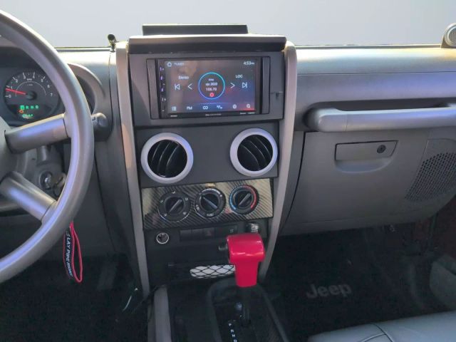 2007 Jeep Wrangler - Image 11