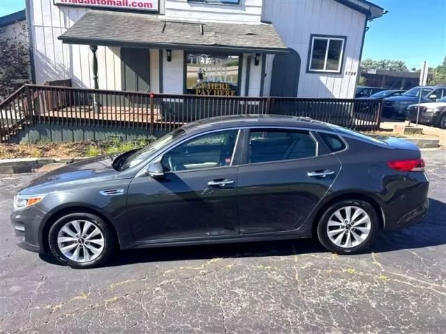 2016 Kia Optima - Image 2