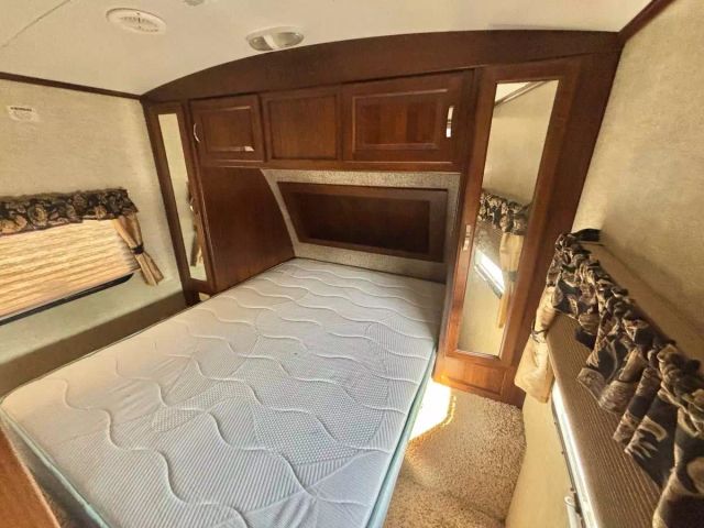 2013 Keystone Rv Laredo Super Lite - Image 20