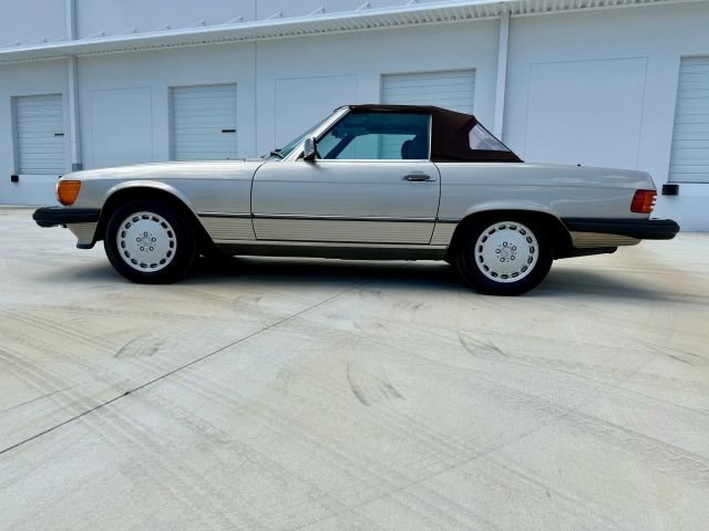 1987 Mercedes-benz 560 Series - Image 121