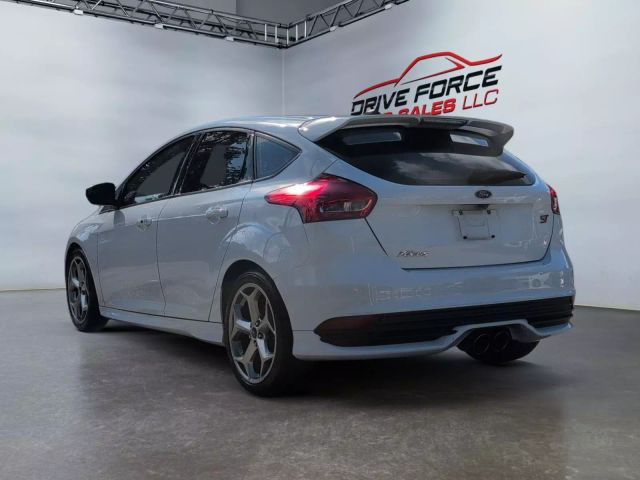 2016 Ford Focus - Image 3