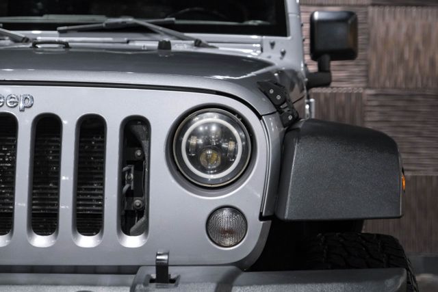 2018 Jeep Wrangler Unlimited Sport S (jk) Sport Utility 4d - Image 41