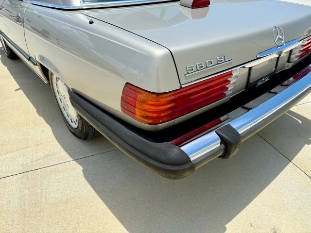 1987 Mercedes-benz 560 Series - Image 58