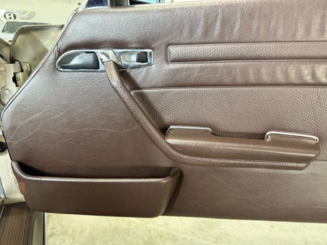 1987 Mercedes-benz 560 Series - Image 251