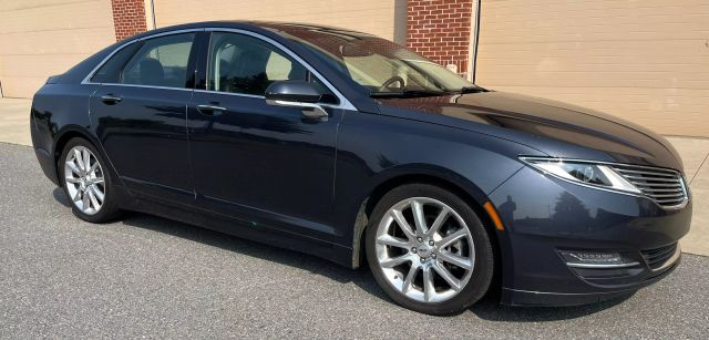 2014 Lincoln Mkz - Image 2
