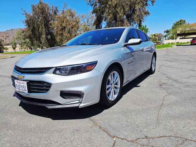 2018 Chevrolet Malibu - Image 3